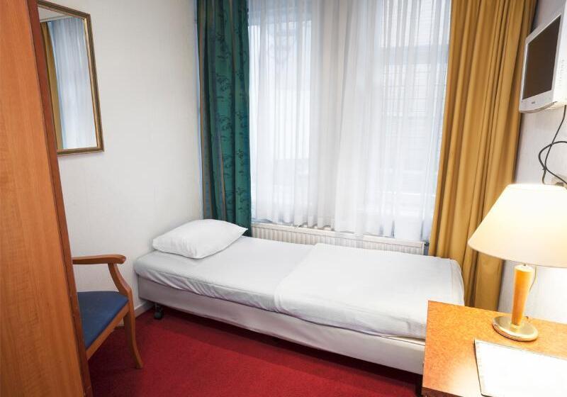 غرفة قياسية فردية, Delta Hotel City Center