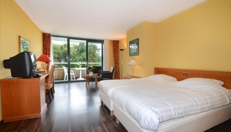 חדר סטנדרט עם מרפסת, Fletcher Hotel Restaurant Amelander Kaap