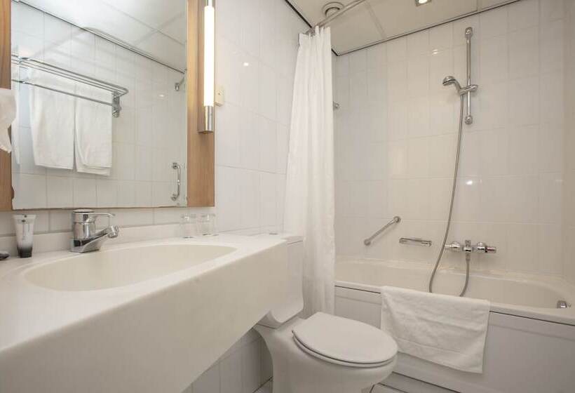 اتاق خانوادگی, Fletcher Hotel Restaurant Klein Zwitserland