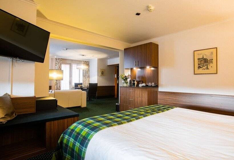 Junior Suite, Golden Tulip Hotel Central