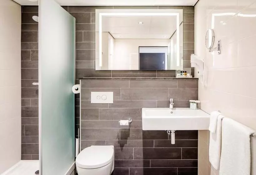 اتاق اجرایی با تخت بزرگ, Holiday Inn Eindhoven Centre, An Ihg
