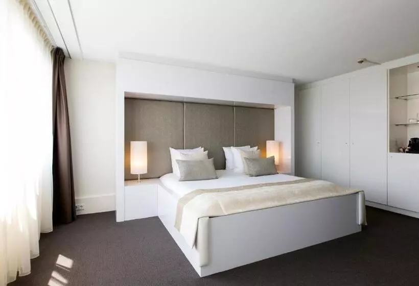 سوییت اجرایی, Holiday Inn Eindhoven Centre, An Ihg