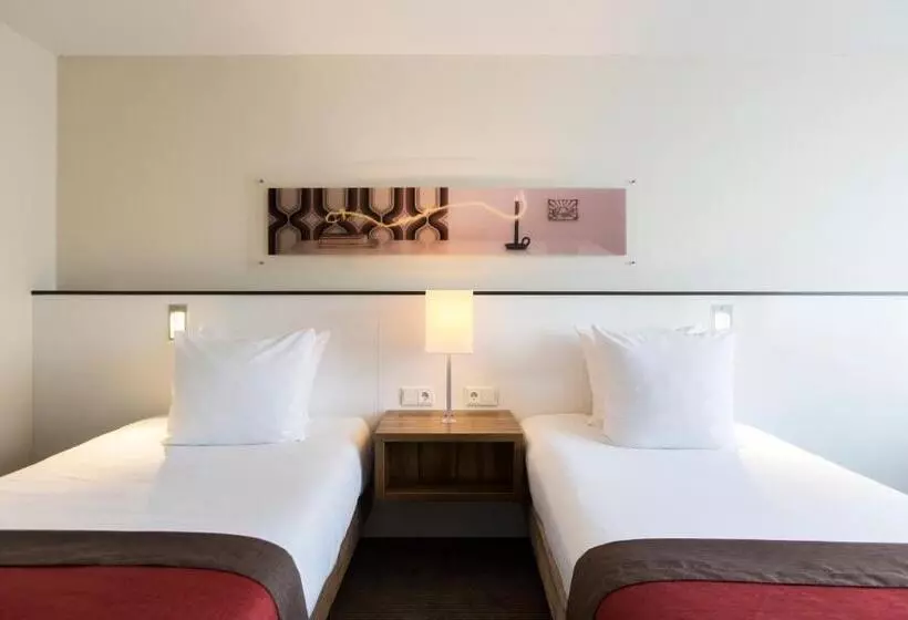 اتاق استاندارد, Holiday Inn Eindhoven Centre, An Ihg
