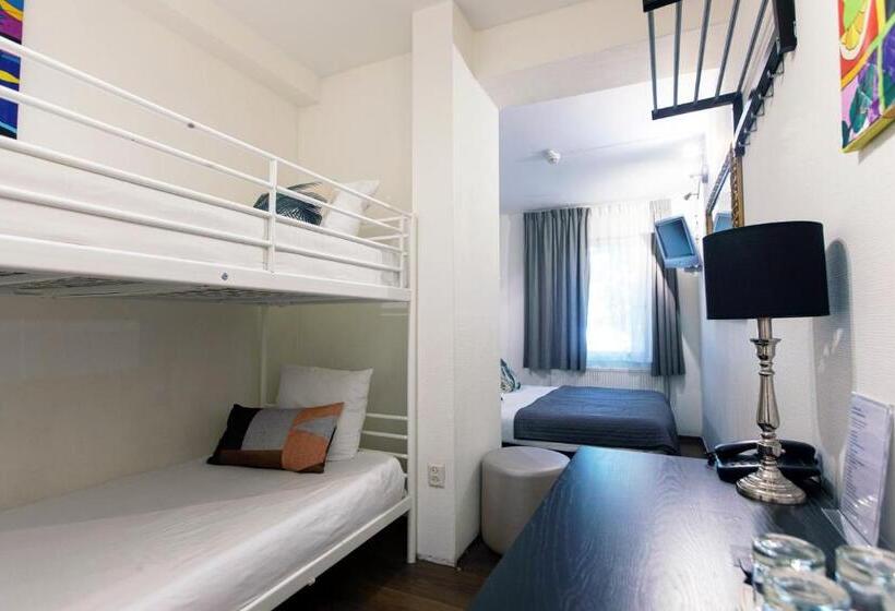 غرفة قياسية رباعية, Quentin England