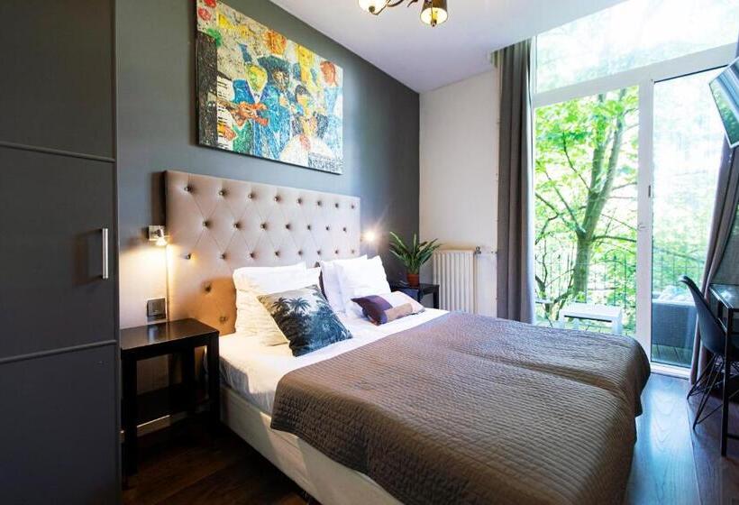 غرفة ديلوكس مزودة بشرفة, Quentin England