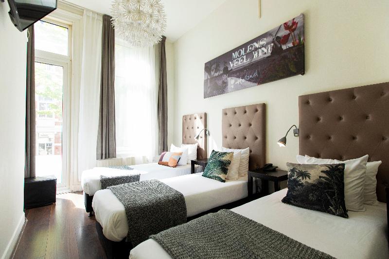 غرفة قياسية ثلاثية, Quentin England