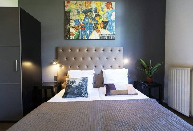 غرفة ديلوكس مزودة بشرفة, Quentin England