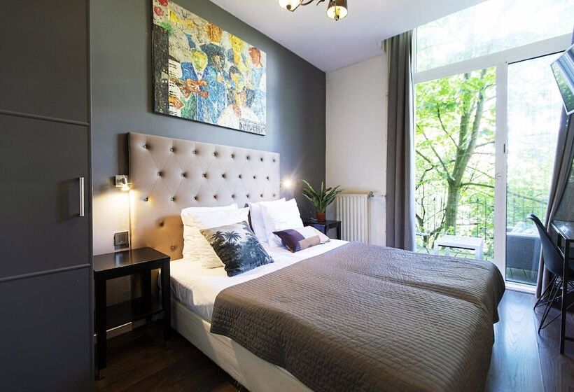 غرفة ديلوكس مزودة بشرفة, Quentin England