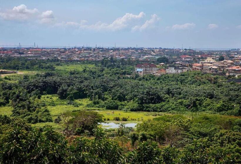 带大床的标准间, Sheraton Lagos