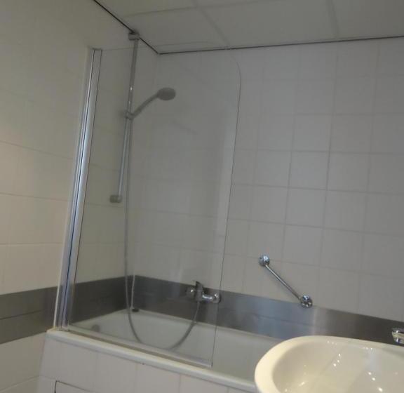 스탠다드 트리플 룸, Tulip Inn Heerlen City Centre