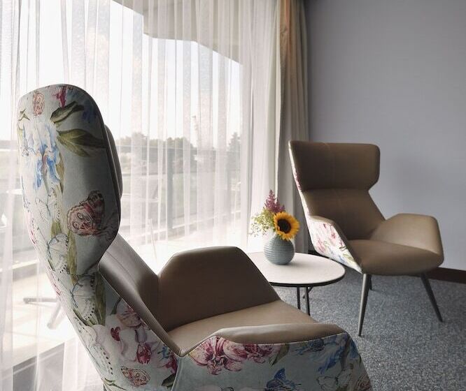 Comfort-huone, Van Der Valk Hotel Sassenheim   Leiden