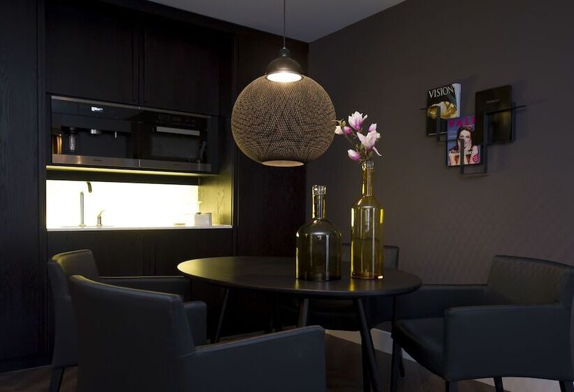 Sviitti, Van Der Valk Hotel Sassenheim   Leiden