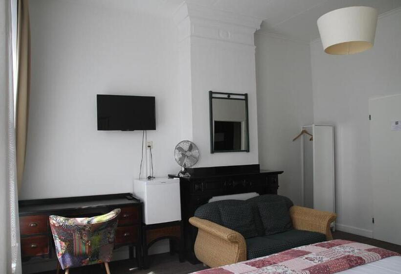 Standard Room, Verdi