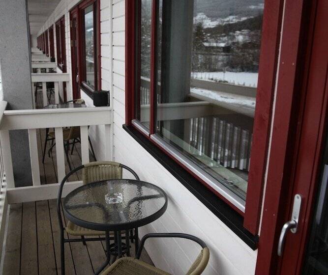 חדר משפחתי, Vesterland Feriepark Hytter, Hotell Og Leikeland