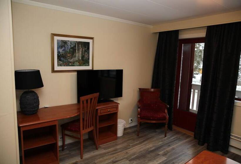 חדר משפחתי, Vesterland Feriepark Hytter, Hotell Og Leikeland