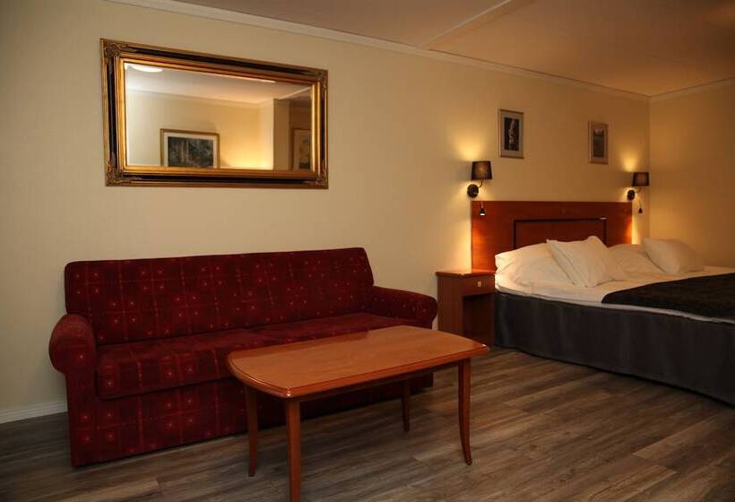 חדר משפחתי, Vesterland Feriepark Hytter, Hotell Og Leikeland