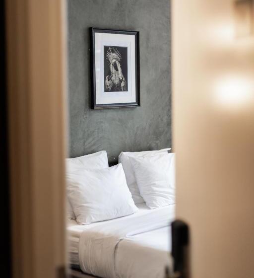 اتاق استاندارد, Weber Hotel 397