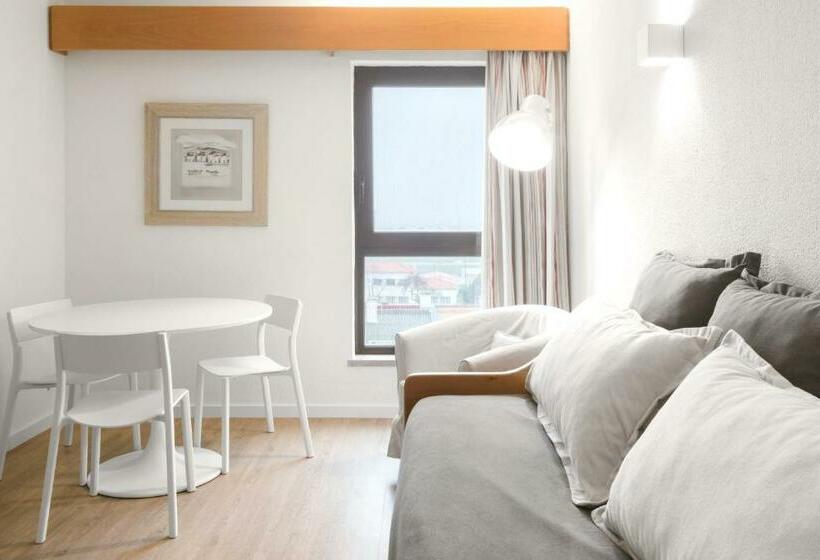 شقة عائلية, Apartamento Sinerama