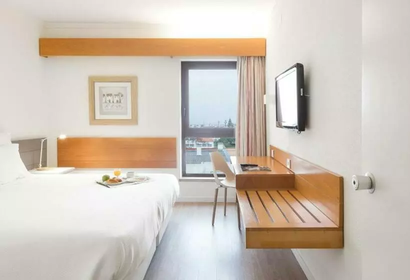 آپارتمان خانوادگی, Apartamento Sinerama