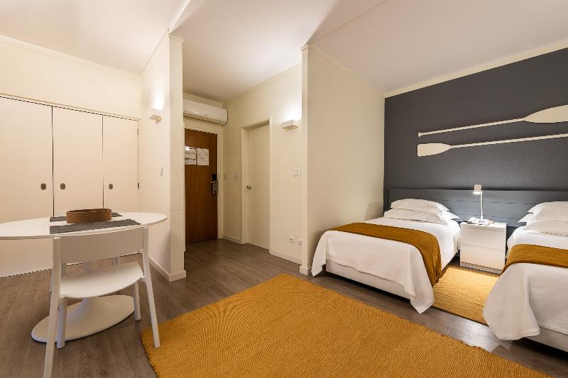 إستوديو سوبيريور, Apartamento Sinerama