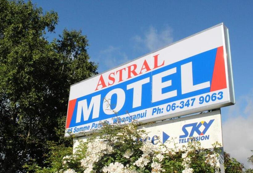 Quarto Familiar, Astral Motel