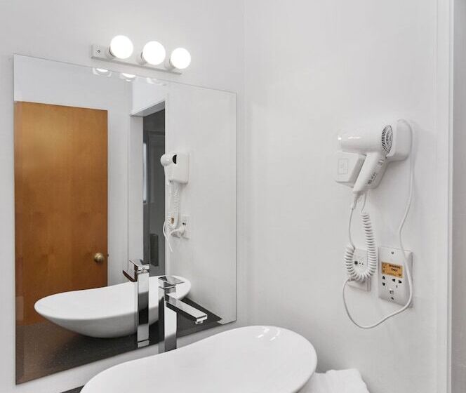 Апартаменты 1 Спальня, Auckland  Airport Motel