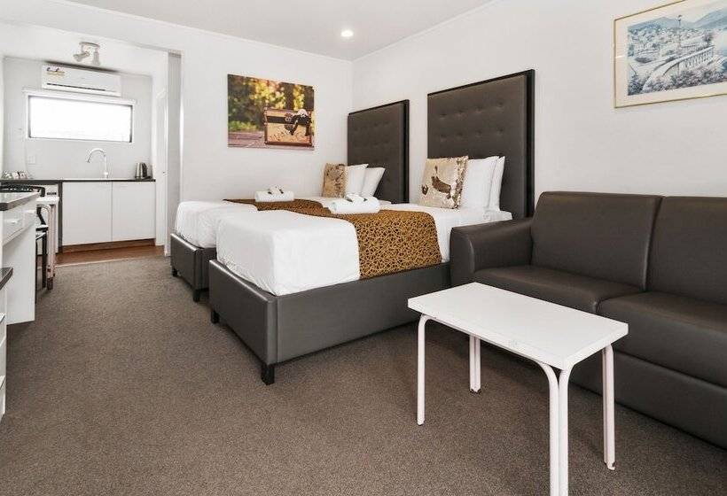 스탠다드 스튜디오, Auckland  Airport Motel