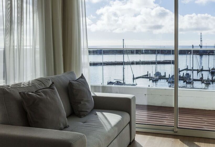 سوییت سوپریور با چشمانداز دریا, Gaivota Azores