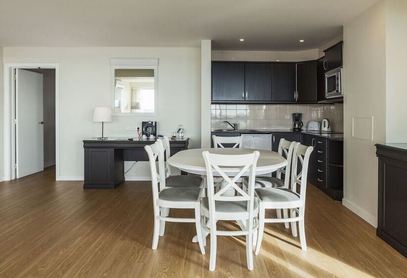 سوییت سوپریور با چشمانداز دریا, Gaivota Azores