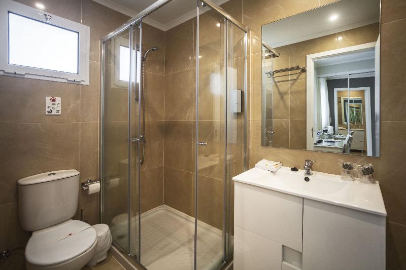 اتاق خانوادگی, Gaivota Azores