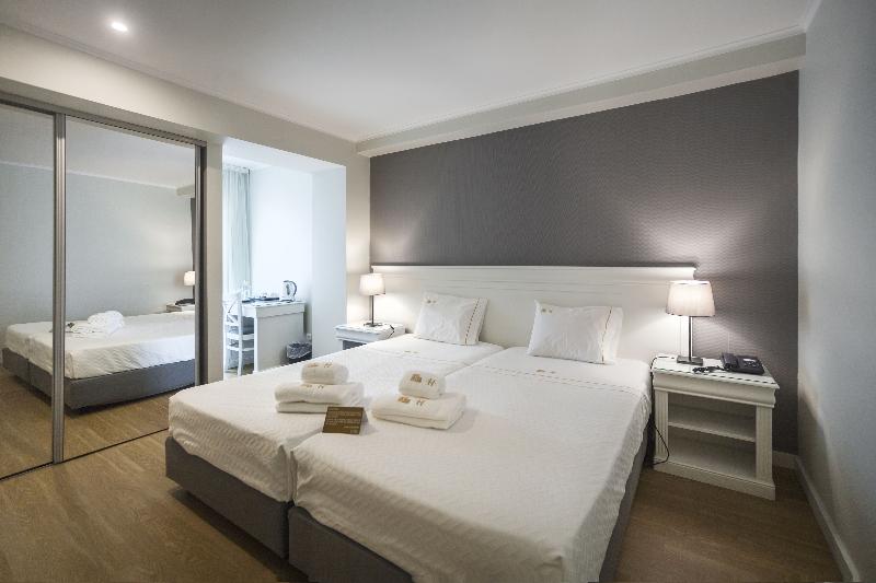 اتاق خانوادگی, Gaivota Azores