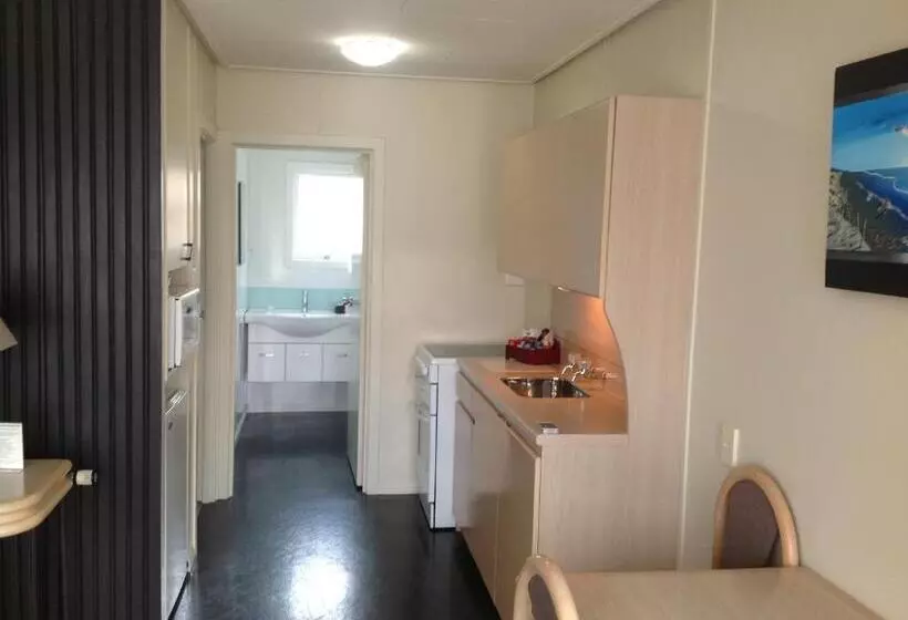 Huoneisto 1 Makuuhuone, George Street Motel Apartments