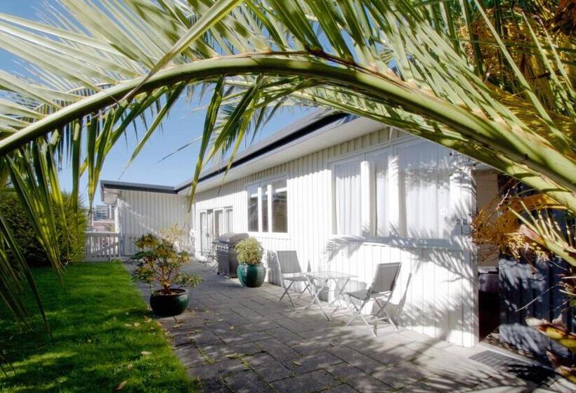 침실 4개 아파트, George Street Motel Apartments