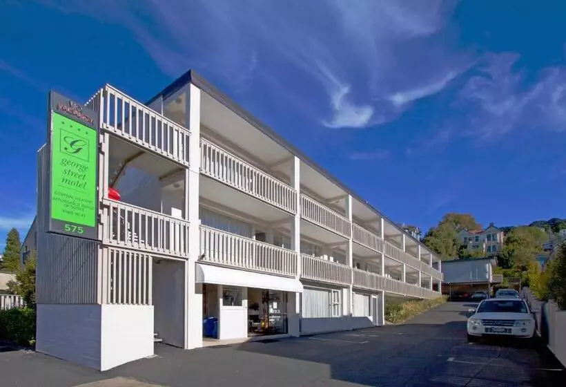 Huoneisto 4 Makuuhuonetta, George Street Motel Apartments