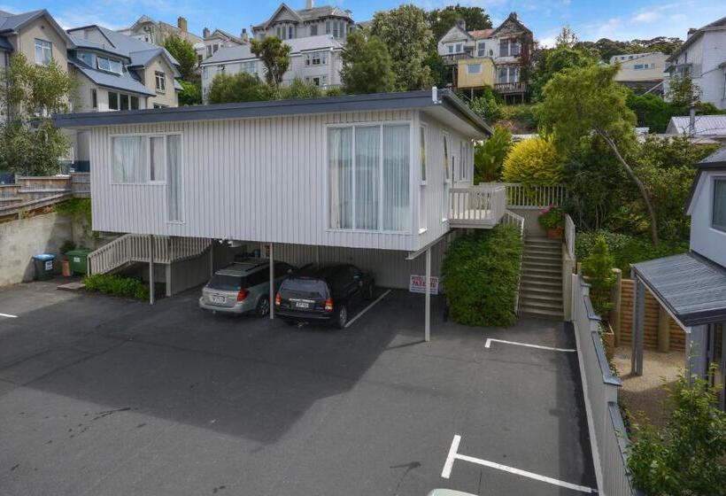 침실 4개 아파트, George Street Motel Apartments