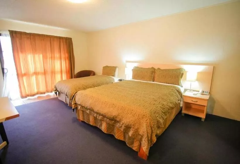 バスタブ付きスーペリアールーム, Abbots Hamilton – Hotel And Conference Centre