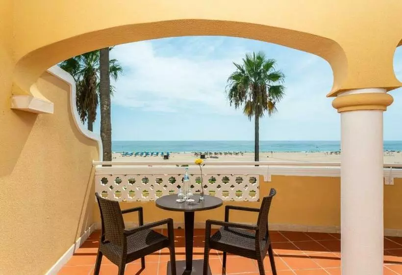 オーシャンビュースタンダードルーム, Ap Oriental Beach - Adults Friendly