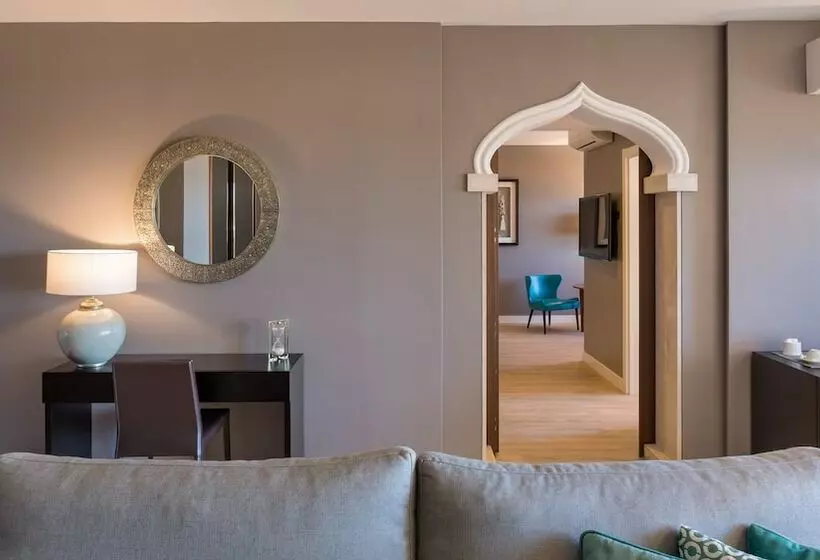 سوییت, Ap Oriental Beach - Adults Friendly
