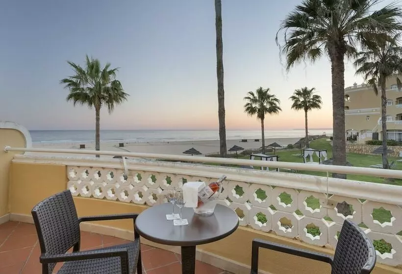 سوییت, Ap Oriental Beach - Adults Friendly