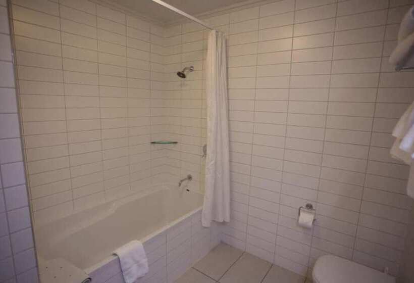 اتاق سوپریور, Ascot Park