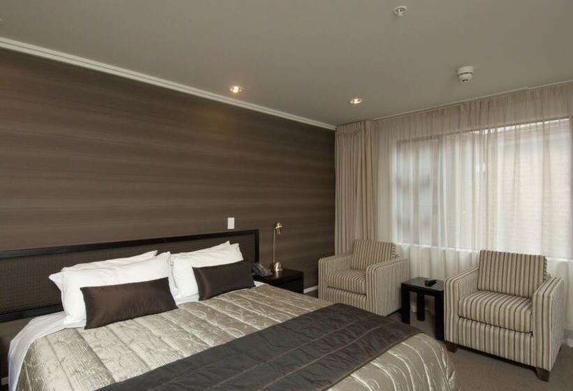 اتاق سوپریور, Ascot Park