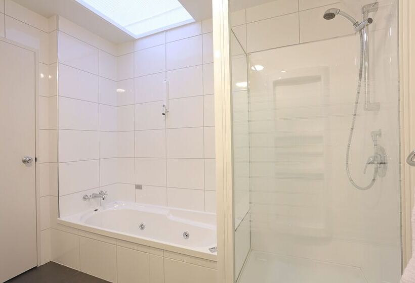 آپارتمان 1 خوابه, Ascot Park