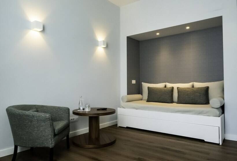 Семейный Номер, Baia