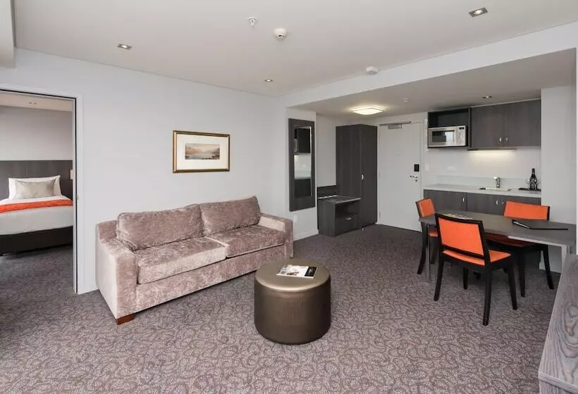 سوییت جونیور, Copthorne Hotel Palmerston North