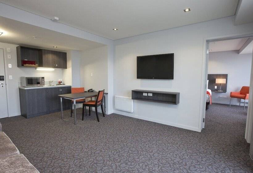 Полулюкс, Copthorne Hotel Palmerston North