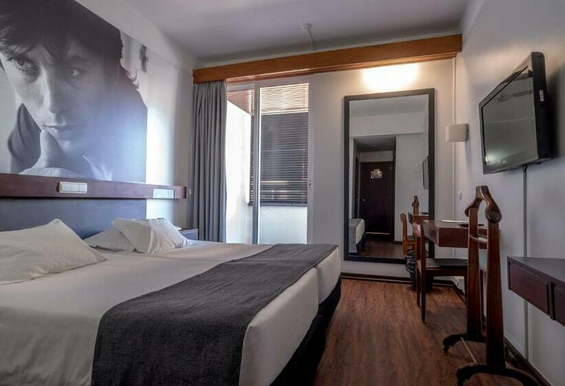 标准间带阳台, Do Carmo