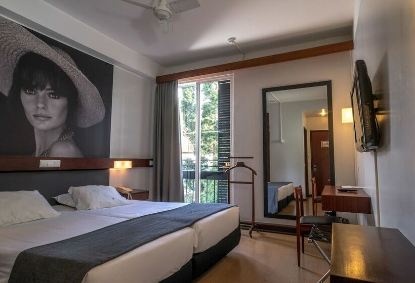 古典房间, Do Carmo