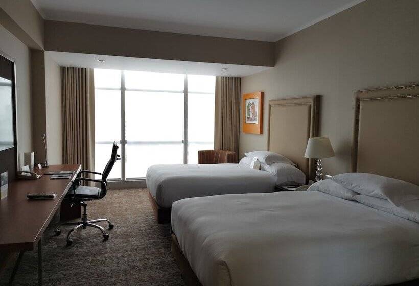 Номер Deluxe, Doubletree By Hilton Lima Miraflores El Pardo
