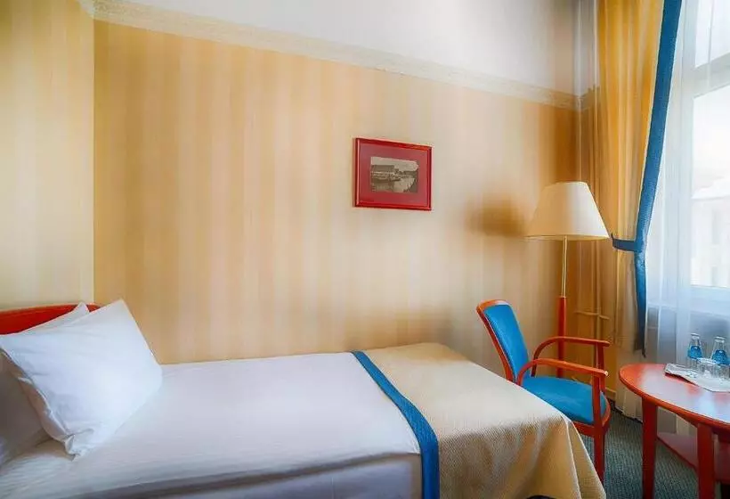 スタンダードシングルルーム, Focus Hotel Premium Pod Orłem