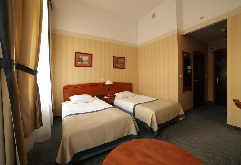 اتاق استاندارد, Focus Hotel Premium Pod Orłem